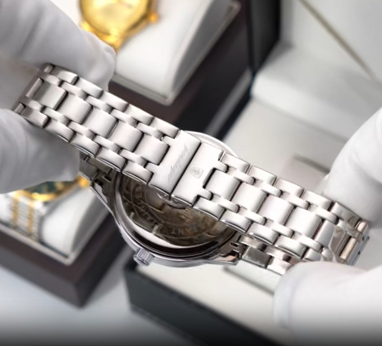 POEDAGAR Pegasus Grey& Gold